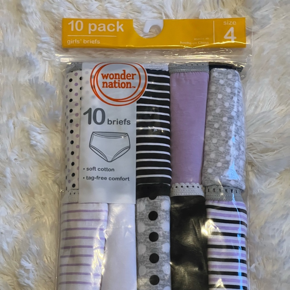 Girl’s Briefs 10-Pack